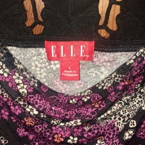 Gifted w/purchase❤️Elle floral top partial lace crochet back sexy